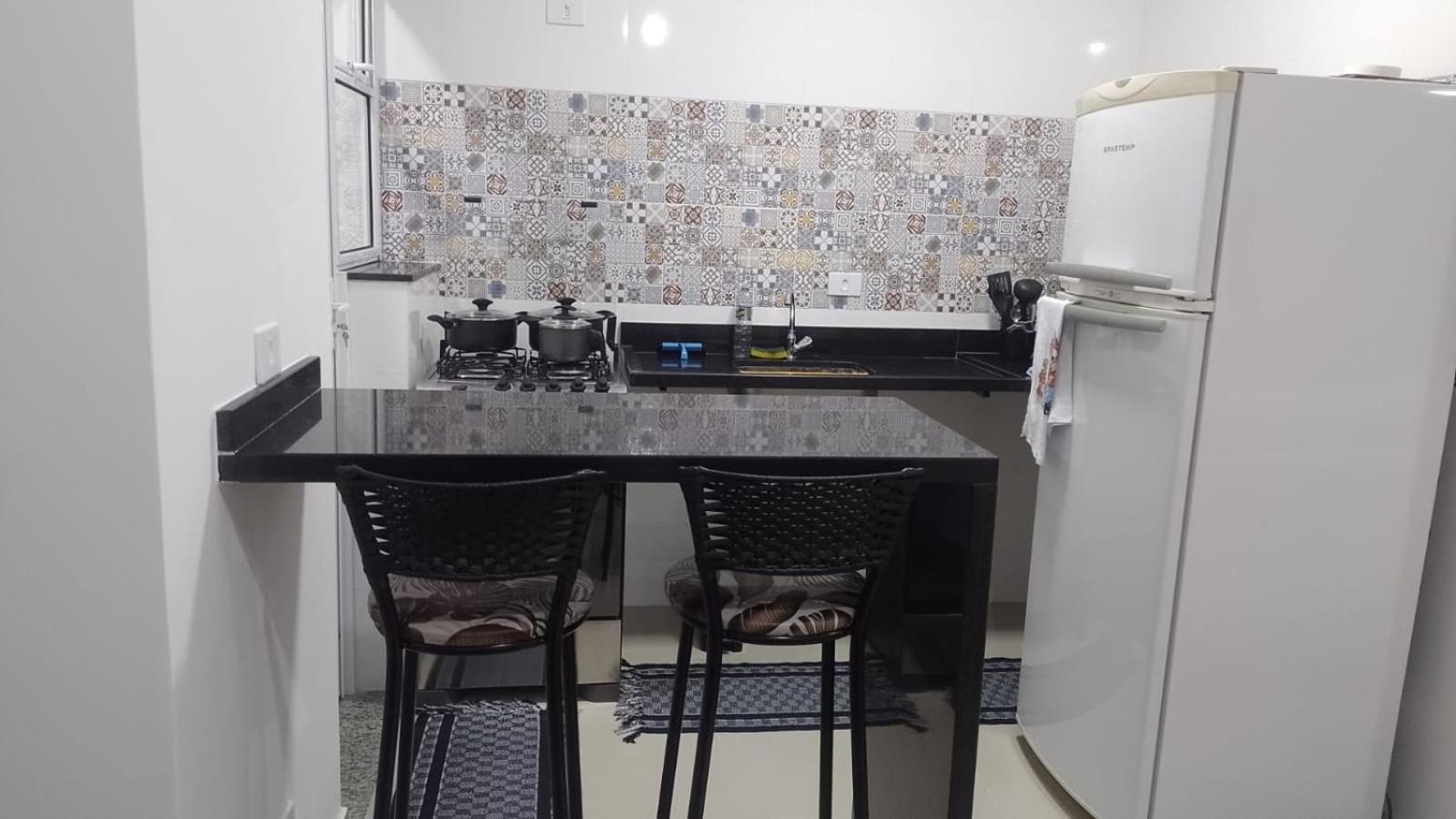 Casa Sete Enseada Ar Cond Suite E Estacionamento Gratis E Uma Otima Localizacao Na Enseada Guarujá Eksteriør billede